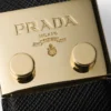 Armband i metall och Saffiano-läder Armband i metall och Saffiano-läder