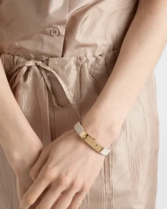 Armband i Saffiano-läder