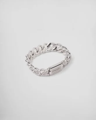 Armband med kristallogotyp