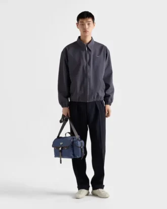 Axelväska i Re-Nylon och läder