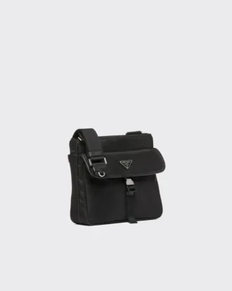 Axelväska i Re-Nylon och Saffiano-läder