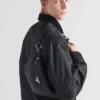 Bältesväska i Re-Nylon och Saffiano-läder Bältesväska i Re-Nylon och Saffiano-läder