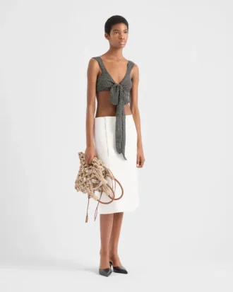 Bralette-top i silkeschiffong med prickar