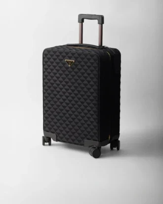 Broderad tygtrolley