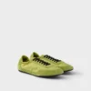 Dölj Re-Nylon och mocka elastiska sneakers Dölj Re-Nylon och mocka elastiska sneakers