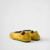Dölj Re-Nylon och mocka elastiska sneakers Dölj Re-Nylon och mocka elastiska sneakers
