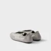 Dölj Re-Nylon och mocka elastiska sneakers Dölj Re-Nylon och mocka elastiska sneakers