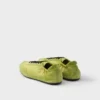 Dölj Re-Nylon och mocka elastiska sneakers Dölj Re-Nylon och mocka elastiska sneakers