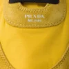 Dölj Re-Nylon och mocka elastiska sneakers Dölj Re-Nylon och mocka elastiska sneakers