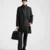 Duffelväska i Re-Nylon och Saffiano-läder Duffelväska i Re-Nylon och Saffiano-läder