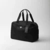 Duffelväska i Re-Nylon och Saffiano-läder Duffelväska i Re-Nylon och Saffiano-läder