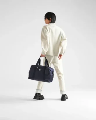 Duffelväska i Re-Nylon och Saffiano-läder