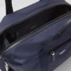 Duffelväska i Re-Nylon och Saffiano-läder Duffelväska i Re-Nylon och Saffiano-läder