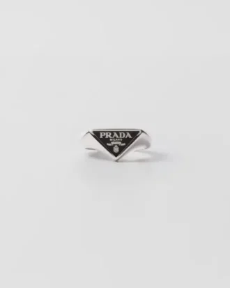 Emaljerad silverring
