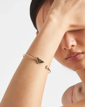 eternal gold armband i gult guld med diamant 2 1 330x413 - Eternal Gold armband i gult guld med diamant