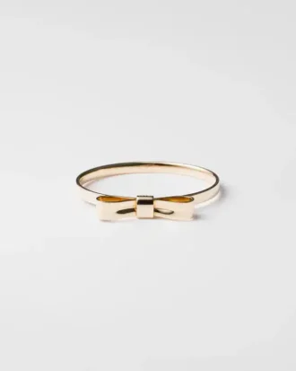 Eternal Gold Bow Bangle-armband – gult guld Eternal Gold Bow Bangle-armband – gult guld