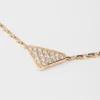 Eternal Gold Eternal Mini Triangle hänge i gult guld och diamanter Eternal Gold Eternal Mini Triangle hänge i gult guld och diamanter