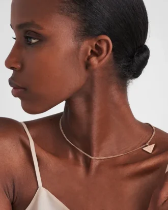 Eternal Gold-halsband i roséguld med diamanter Eternal Gold-halsband i roséguld med diamanter