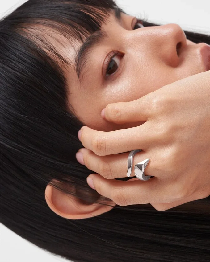 Eternal Gold Snake Mini-ring i vitt guld Eternal Gold Snake Mini-ring i vitt guld