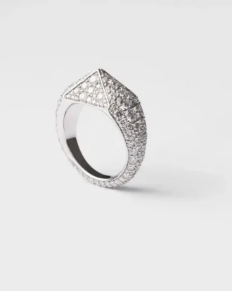 Eternal guldring i vitt guld och diamanter Eternal guldring i vitt guld och diamanter