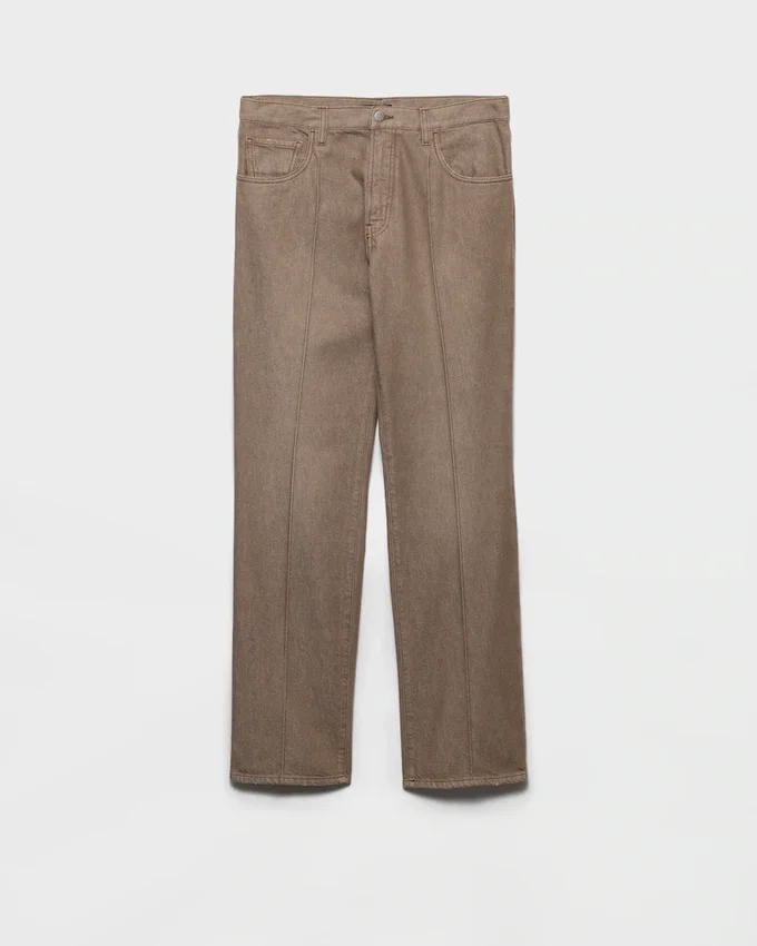 Femfickade tvättade jeans Femfickade tvättade jeans