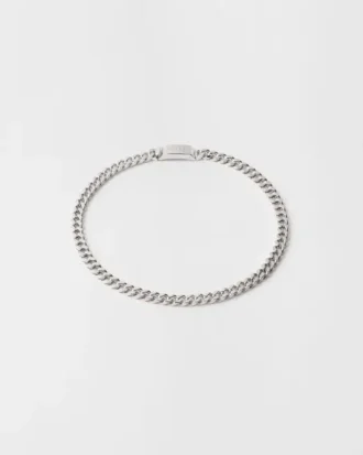 Halsband med silverkedja