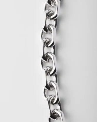 Halsband med silverkedja