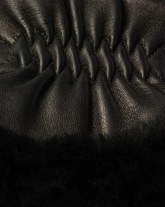 Handskar i Re-Nylon och shearling Handskar i Re-Nylon och shearling