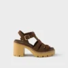 Högklackade sandaler med plattform i mocka Högklackade sandaler med plattform i mocka