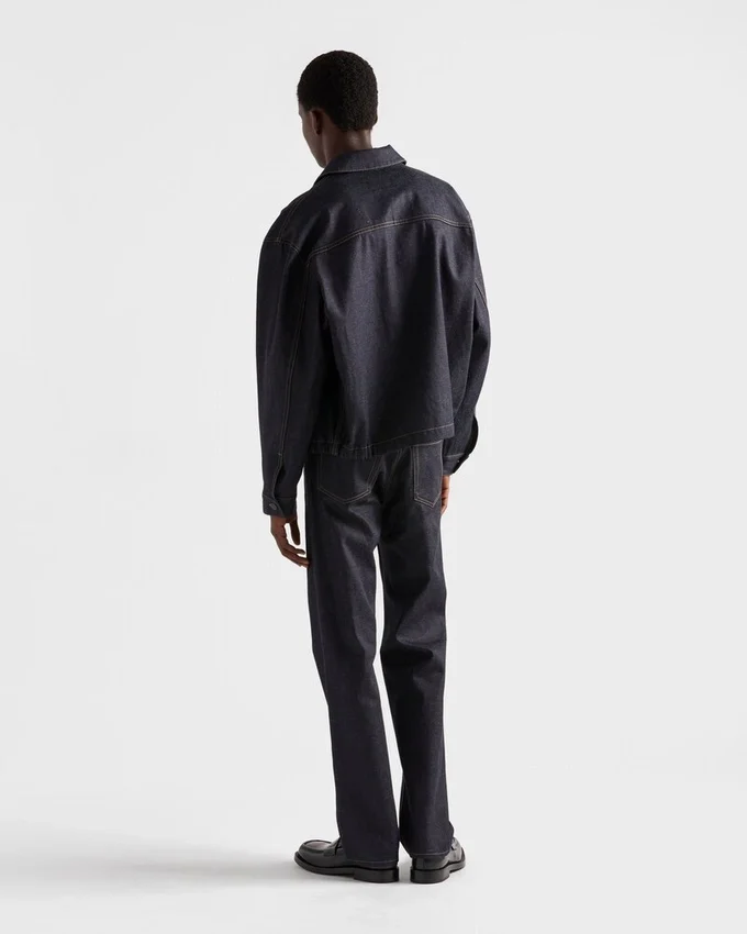 Jeans i vanlig rådenim Jeans i vanlig rådenim