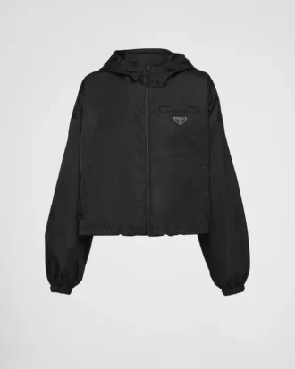 Kort jacka i Re-Nylon