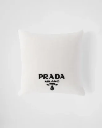 Kudde i fårskinn