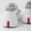 Lackläder och tekniskt tyg Prada America’s Cup-sneakers Lackläder och tekniskt tyg Prada America’s Cup-sneakers