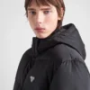 Lång dunjacka i Re-Nylon Lång dunjacka i Re-Nylon