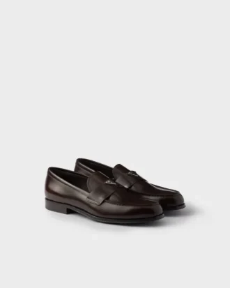 Loafers i borstat läder