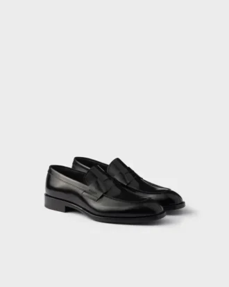 Loafers i borstat läder