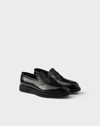 Loafers i borstat läder