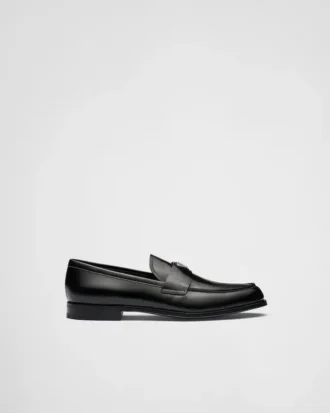 Loafers i borstat läder