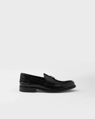 Loafers i borstat läder