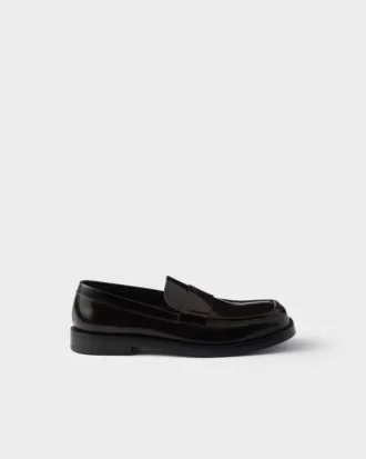 Loafers i borstat läder