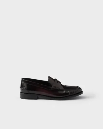 Loafers i borstat läder