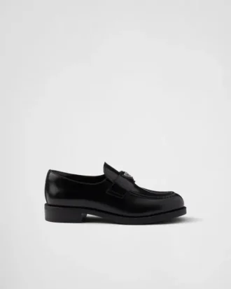 Loafers i borstat läder