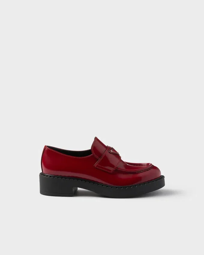 Loafers i chokladbrunt borstat läder Loafers i chokladbrunt borstat läder