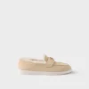 Loafers i mocka och fårskinn Loafers i mocka och fårskinn