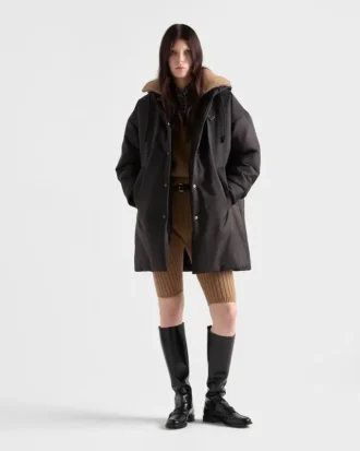Lätt regnrock i Re-Nylon
