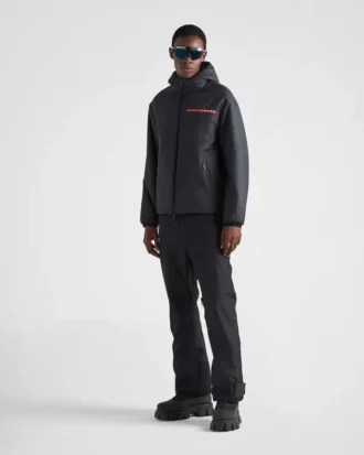 Lätt vadderad jacka i polyester