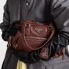 Medium läderväska med handtag Medium läderväska med handtag