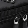 Medium Re-Nylon-ficka med dragkedja Medium Re-Nylon-ficka med dragkedja