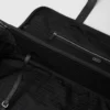 Medium resväska i Re-Nylon och Saffiano-läder Medium resväska i Re-Nylon och Saffiano-läder