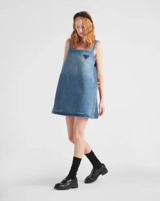 Miniklänning i ekologisk denim
